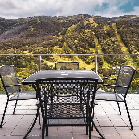 Lantern 1 Bedroom Balcony With Alpine And Village View Thredbo Exterior photo