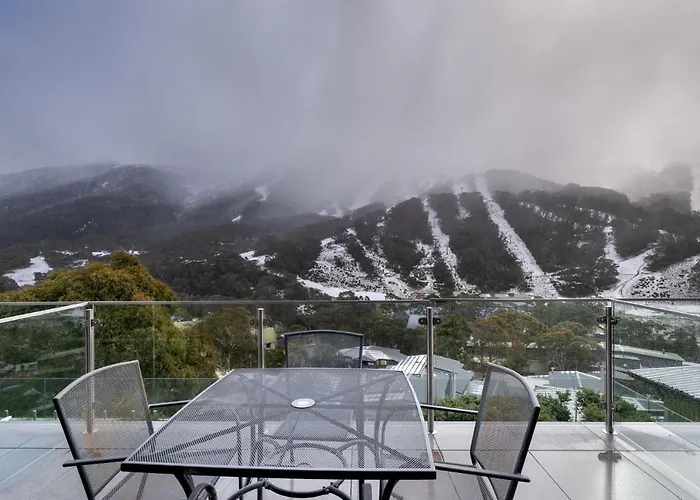 Lantern 1 Bedroom Balcony With Alpine And Village View