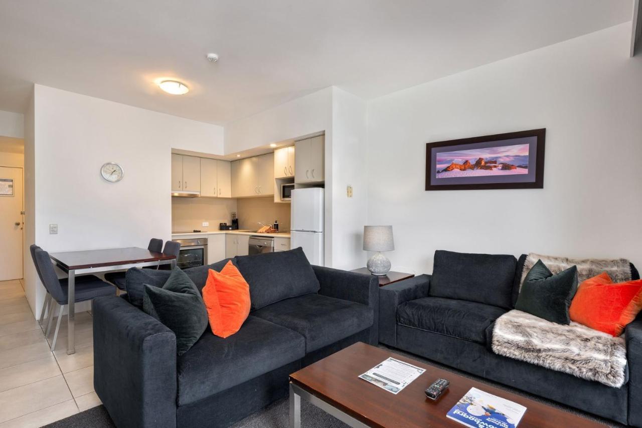 Lantern 1 Bedroom Balcony With Alpine And Village View Thredbo